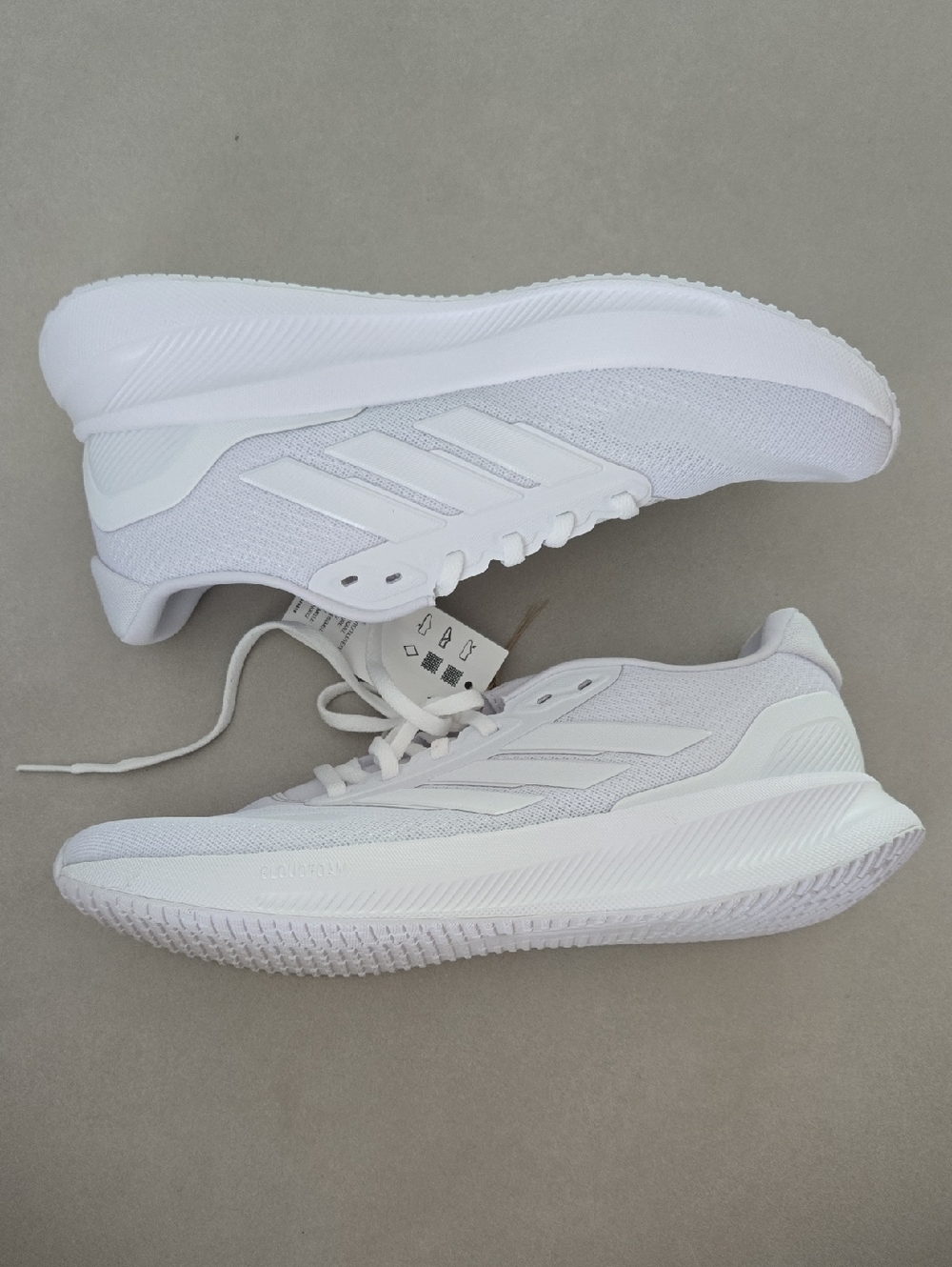 NWT! adidas WhiteRunfalcon 5 W Unisex Athletic Shoes Size 9.5 (M)